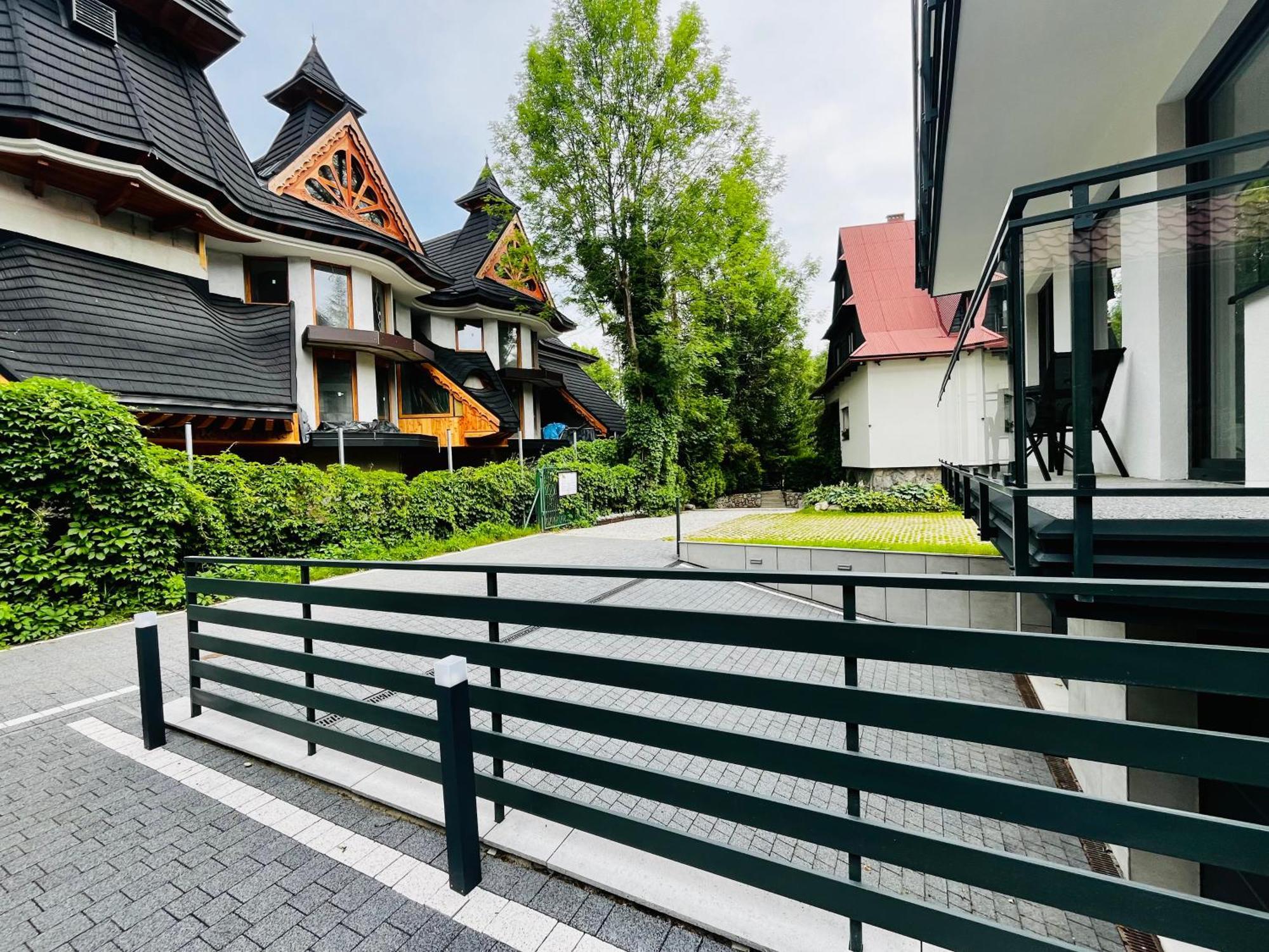 זקופאנה Apartamenty W Centrum Gorski Krysztal מראה חיצוני תמונה